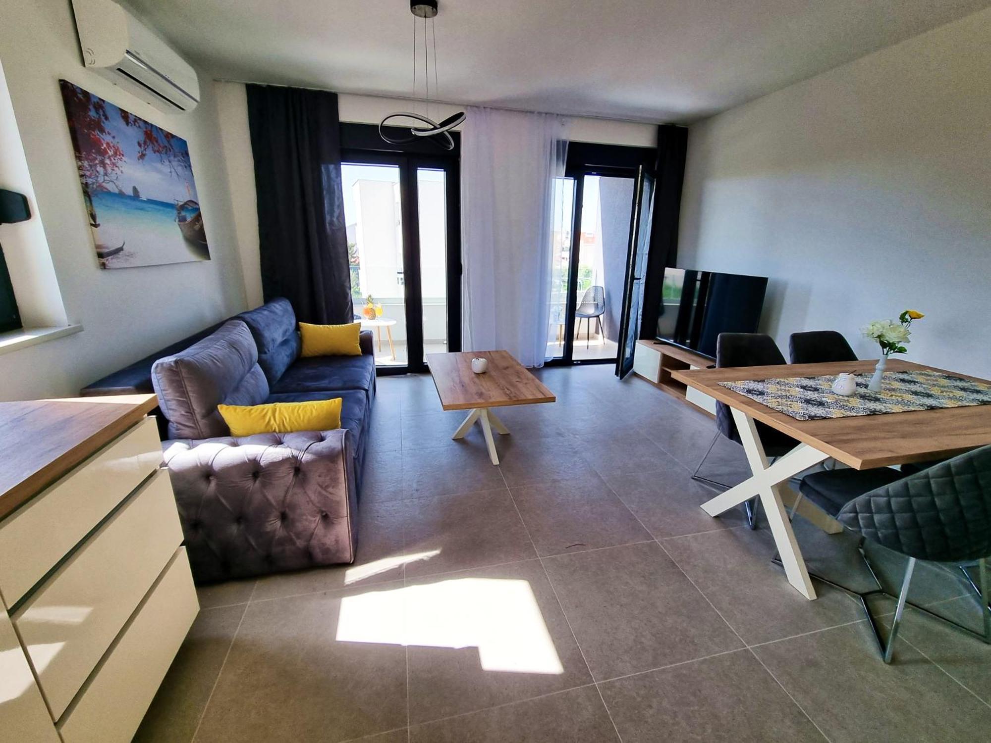 Villa Shark Deluxe Новаля Стая снимка