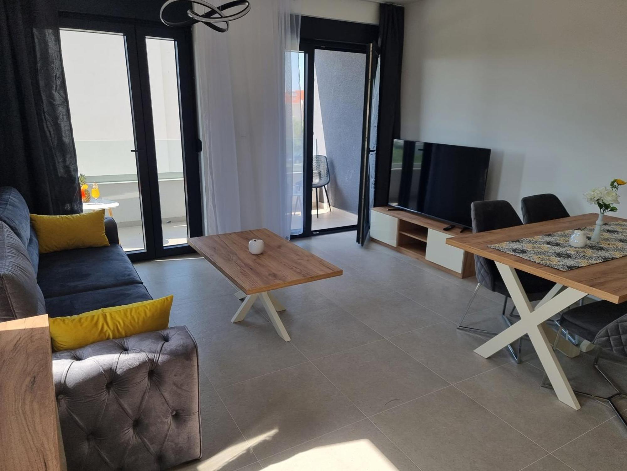 Villa Shark Deluxe Новаля Стая снимка