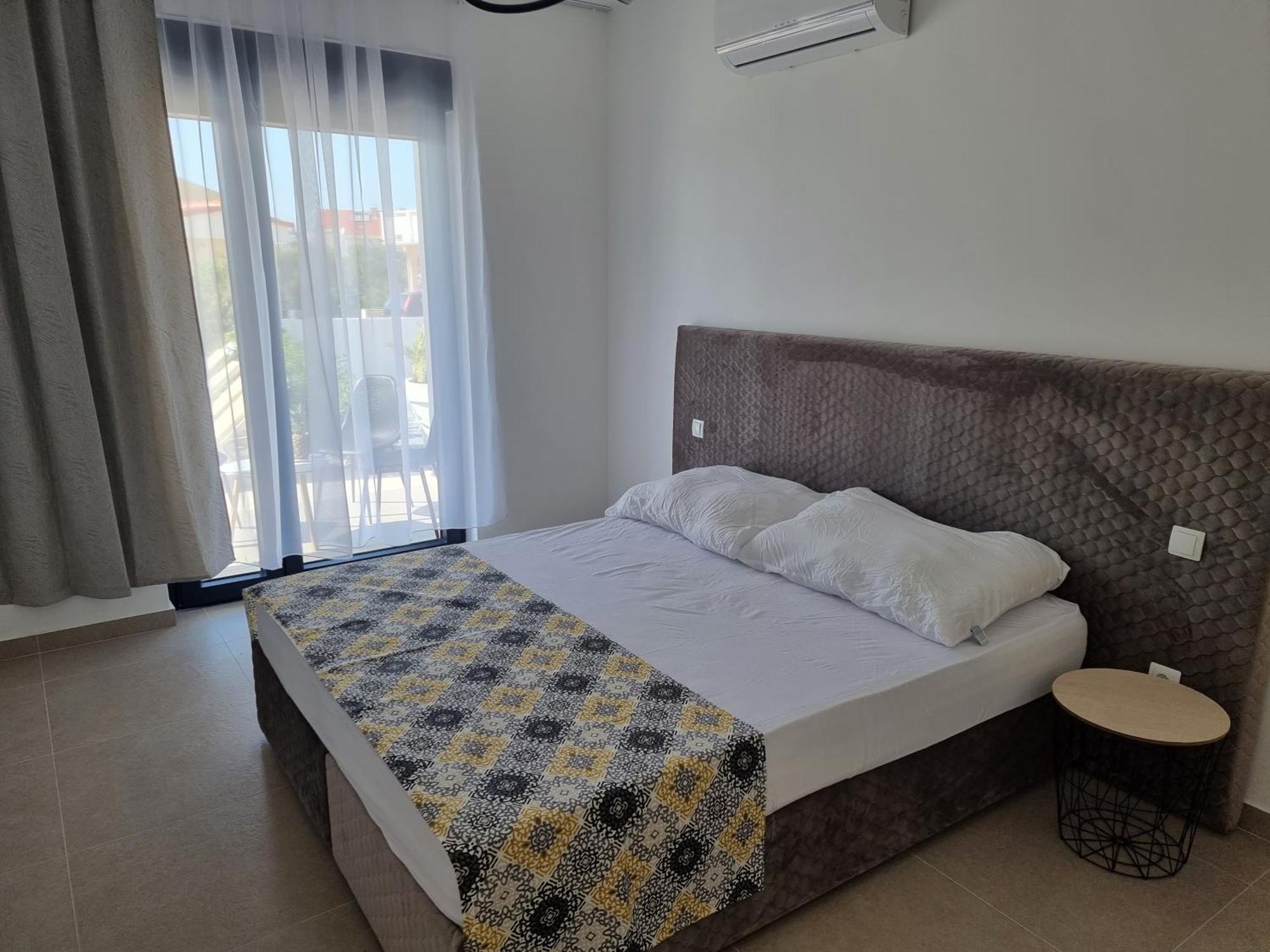 Villa Shark Deluxe Новаля Стая снимка