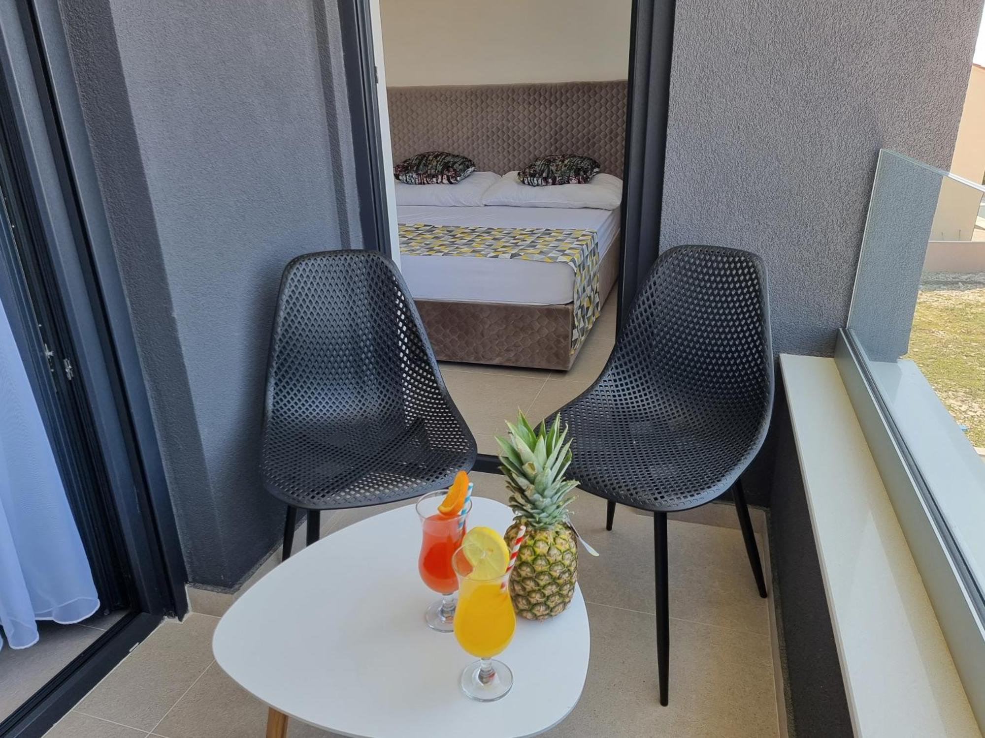 Villa Shark Deluxe Новаля Стая снимка